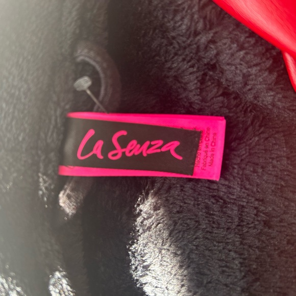 La Senza Black Bath Robe - Picture 3 of 4